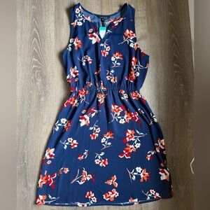 41 Hawthorn Navy Floral Midi Dress